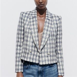 Zara Cropped Tweed Style Plaid Blazer. Navy & White. Size Medium.